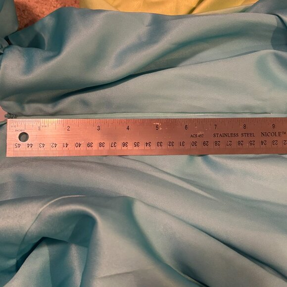 FOREVER UNIQUE Blue & Lime Ombre Satin Maxi Dress/Gown w/ Twist Front Size 2 New - Picture 10 of 16